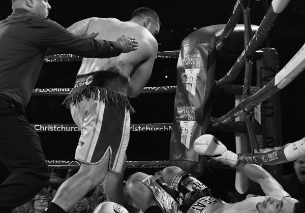 Joseph Parker vs Alexander Flores